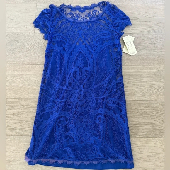 Nicole Miller cobalt blue lace dress with liner - Picture 3 of 7